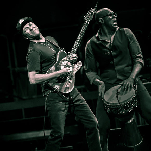 Tom Morello and Everett Bradley of Bruce Springsteen and the E Street Band. ©2014 Steve Ziegelmeyer