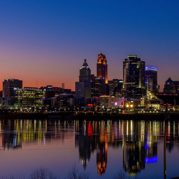 Cincinnati skyline, panorama. ©2022 Steve Ziegelmeyer