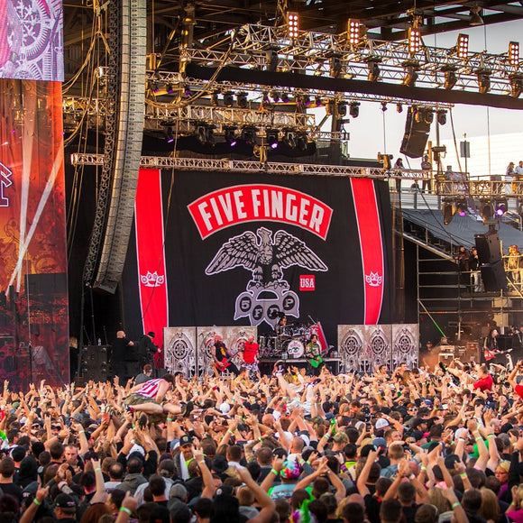 Five Finger Death Punch. ©2014 Steve Ziegelmeyer