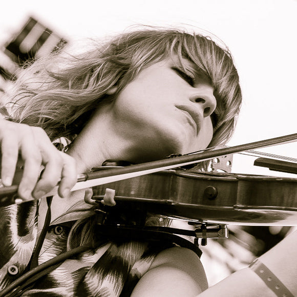 Anna Bulbrook of Airborne Toxic Event. ©2012 Steve Ziegelmeyer