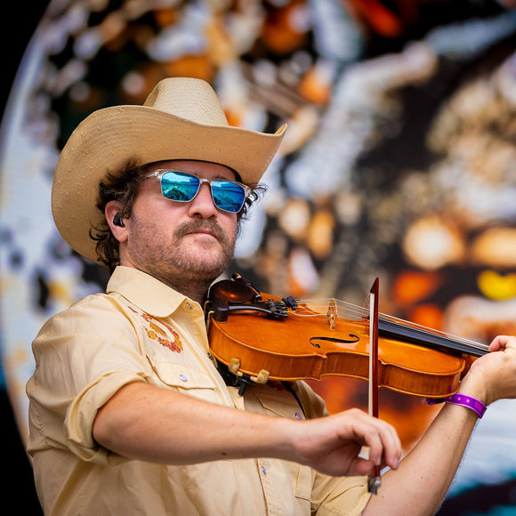 Fiddler for Levi Turner. ©2024 Steve Ziegelmeyer