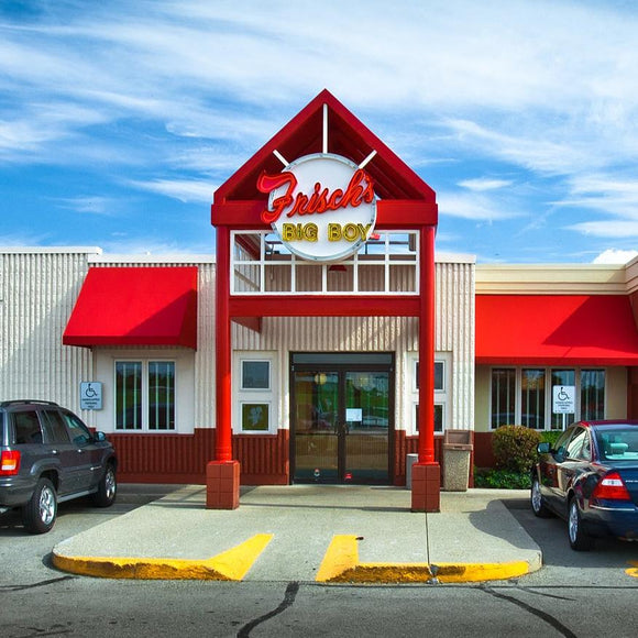 Frisch's Big Boy restaurant. Fields Ertel, Cincinnati, Oh. ©2011 Steve Ziegelmeyer