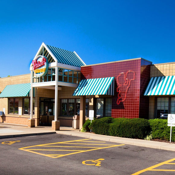 Frisch's Big Boy restaurant. Winton Rd., Cincinnati, Ohio. ©2011 Steve Ziegelmeyer