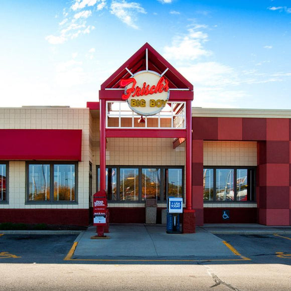 Frisch's Big Boy restaurant. Troy, Ohio. ©2011 Steve Ziegelmeyer