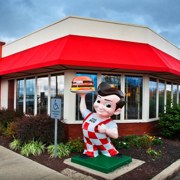 Frisch's Big Boy restaurant. West Chester, Ohio. ©2011 Steve Ziegelmeyer
