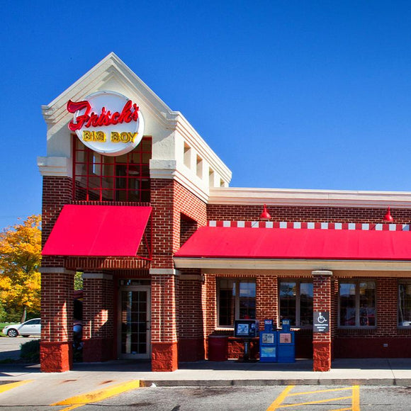 Frisch's Big Boy restaurant. Eaton, Oh. ©2011 Steve Ziegelmeyer