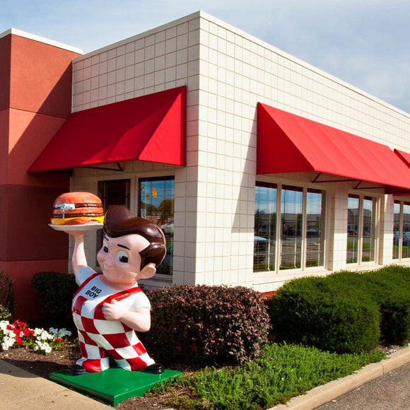 Frisch's Big Boy restaurant. Bellbrook, Dayton, Ohio. ©2011 Steve Ziegelmeyer