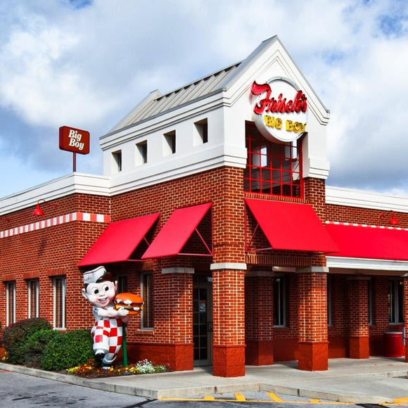 Frisch's Big Boy restaurant. Grove City, Oh. ©2011 Steve Ziegelmeyer