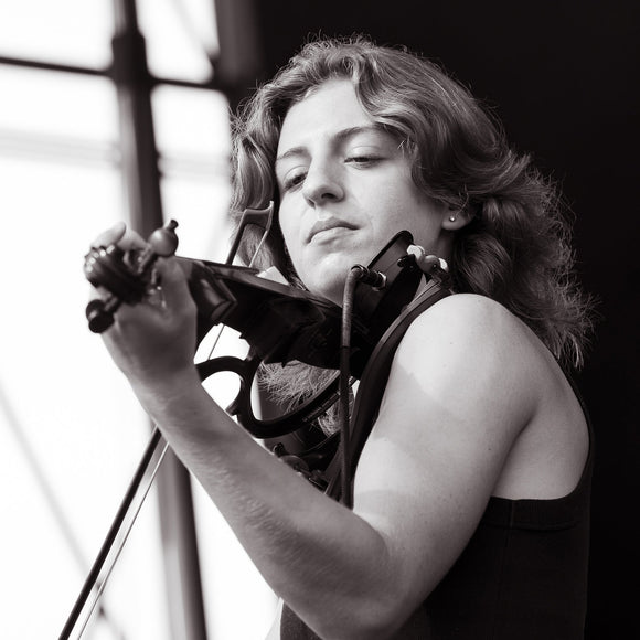 Millie Meunier with the Derek Alan Band. ©2026 Steve Ziegelmeyer
