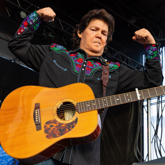 Marty Raybon of Shenandoah. ©2026 Steve Ziegelmeyer