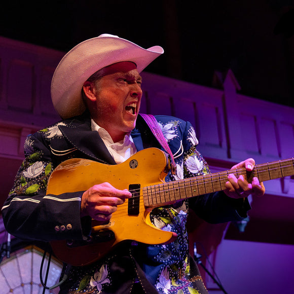 Scott Hinds of Royal Hounds. ©2025 Steve Ziegelmeyer