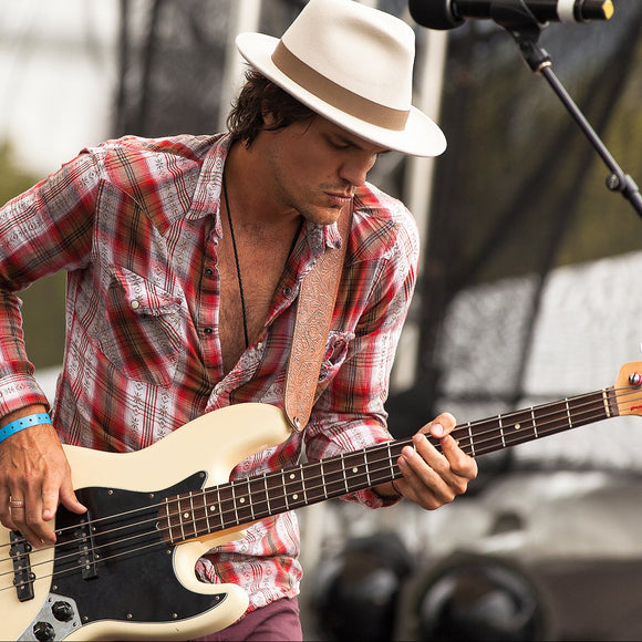 Zac Anderson of Houndmouth. ©2014 Steve Ziegelmeyer