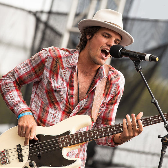 Zac Anderson of Houndmouth. ©2014 Steve Ziegelmeyer