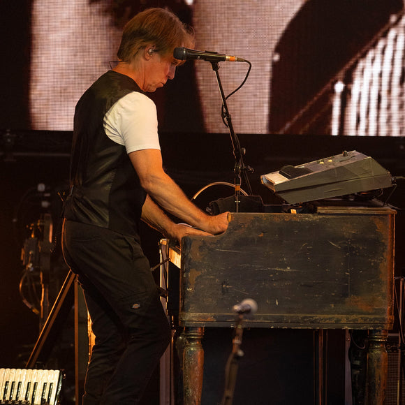 Troye Kinnett with John Mellencamp. ©2026 Steve Ziegelmeyer