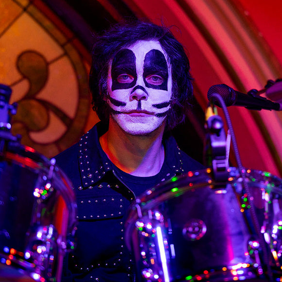 Jims Snowden of Dressed To Kiss. ©2026 Steve Ziegelmeyer