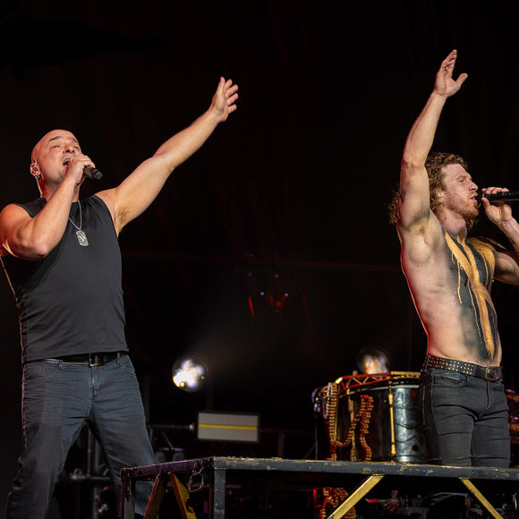 Jonny Hawkins of Nothing More and David Draiman of Disturbed. ©2025 Steve Ziegelmeyer