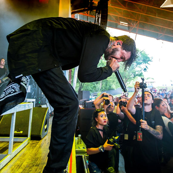 Austin Carlile of Of Mice and Men. ©2016 Steve Ziegelmeyer
