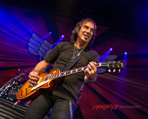 Dave Amato of REO Speedwagon. ©2014 Steve Ziegelmeyer