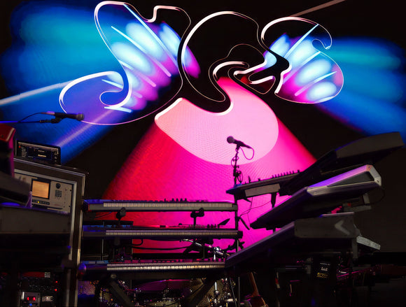 Geoff Downes of Yes. Keyboards. ©2024 Steve Ziegelmeyer