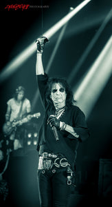 Alice Cooper with sword. ©2018 Steve Ziegelmeyer
