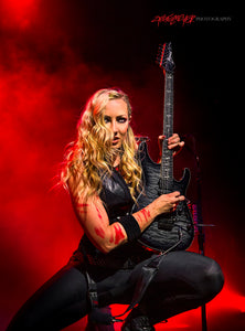 Nita Strauss of Alice Cooper. ©2021 Steve Ziegelmeyer