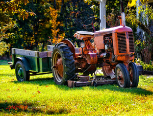 Case VAC tractor with wagon. ©2013 Steve Ziegelmeyer