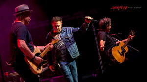 Counting Crows. ©2021 Steve Ziegelmeyer