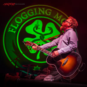 Dave King of Flogging Molly. ©2015  Steve Ziegelmeyer