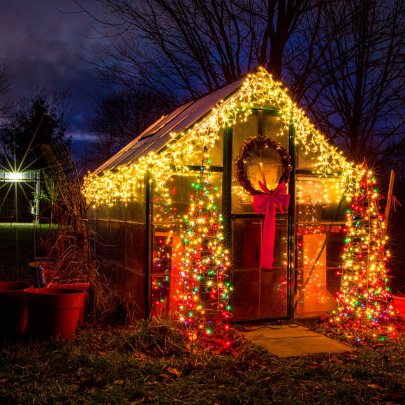 Christmas greenhouse. ©2020 Steve Ziegelmeyer