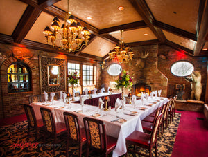 Jeff Ruby's Carlo & Johnny. Montgomery, Ohio. ©2012 Steve Ziegelmeyer