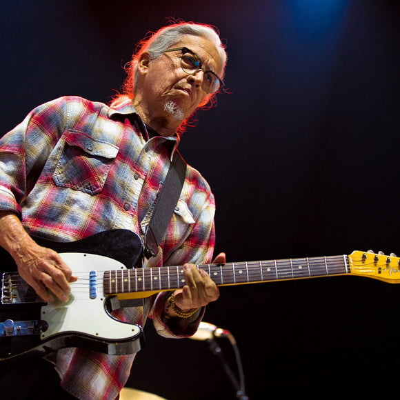 Louie Perez of Los Lobos. ©2021 Steve Ziegelmeyer