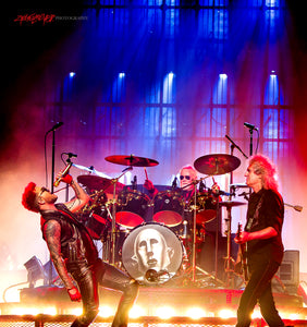 Adam Lambert + Queen. ©2017 Steve Ziegelmeyer