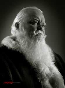 Santa Claus, serious. Black & White. ©2017 Steve Ziegelmeyer