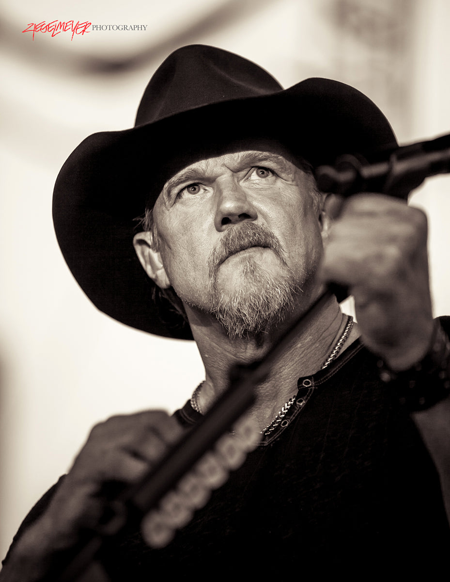 Trace Adkins. ©2014 Steve Ziegelmeyer – Ziegelmeyer Photography