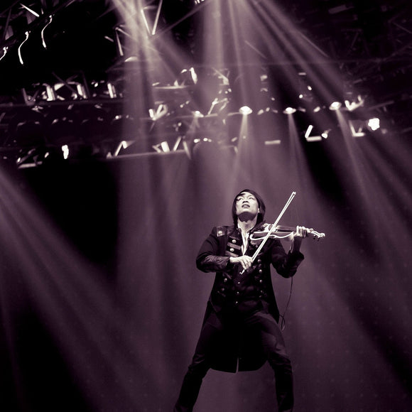 Roddy Chong of Trans-Siberian Orchestra. ©2016 Steve Ziegelmeyer